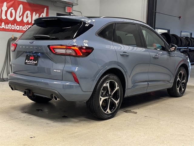Used 2023 Ford Escape ST-Line Select w/ Tech Pack #2 AWD/4WD image 8