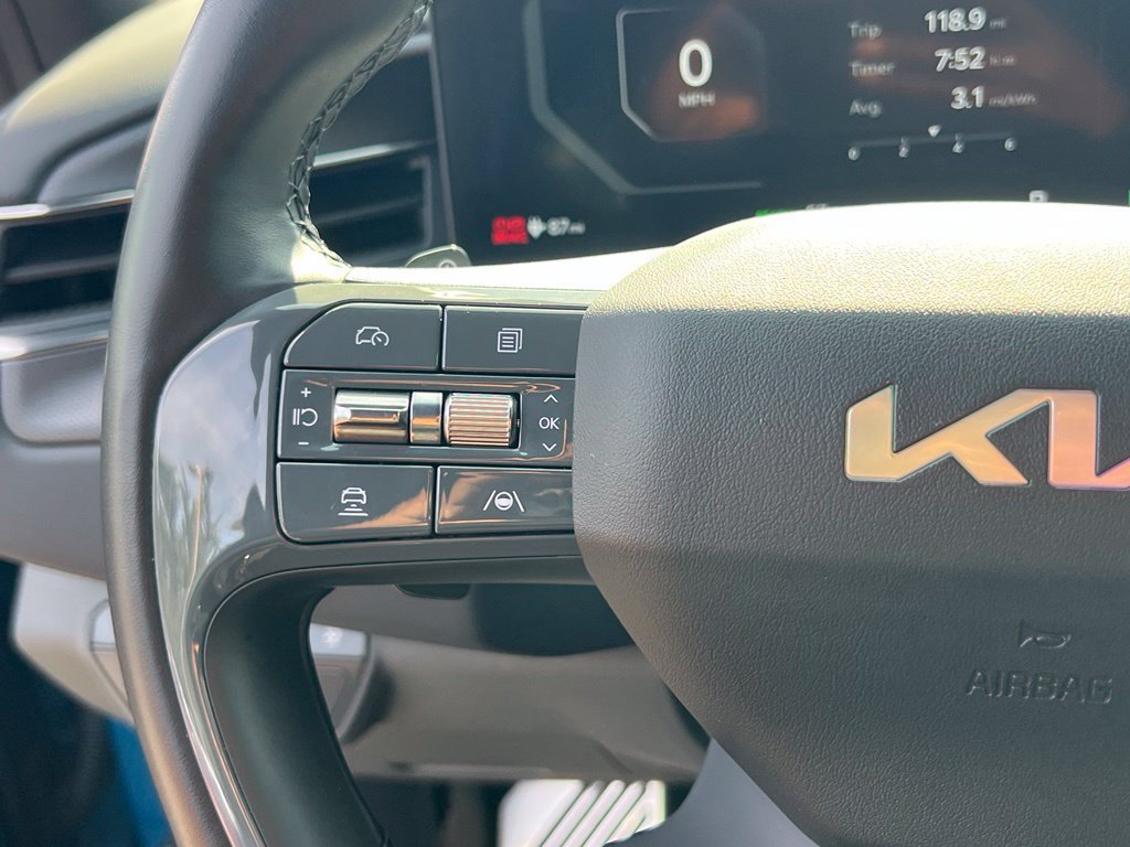Certified 2024 Kia EV9 GT-Line AWD/4WD image 21