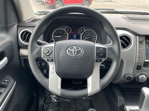 Used 2016 Toyota Tundra SR5 w/ TRD Off Road Package AWD/4WD image 15