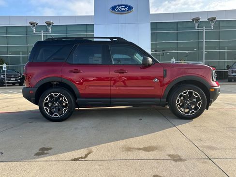 New 2025 Ford Bronco Sport Outer Banks w/ Outer Banks Tech Package+ image 6