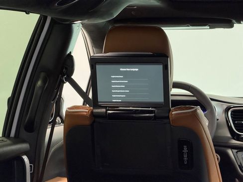 New 2026 Chrysler Pacifica Pinnacle w/ Trailer Tow Group image 41