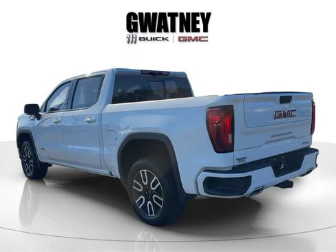 Used 2023 GMC Sierra 1500 AT4 w/ Technology Package image 5