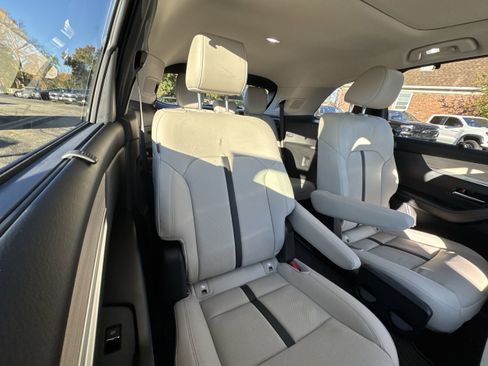 Used 2025 MAZDA CX-90 Plug-In Hybrid w/Premium Sport image 28