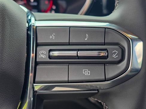 New 2026 GMC Canyon Elevation w/ Convenience Package image 21