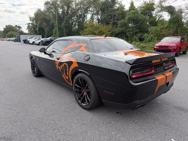 Used 2023 Dodge Challenger SRT Hellcat w/ Driver Convenience Group RWD image 5