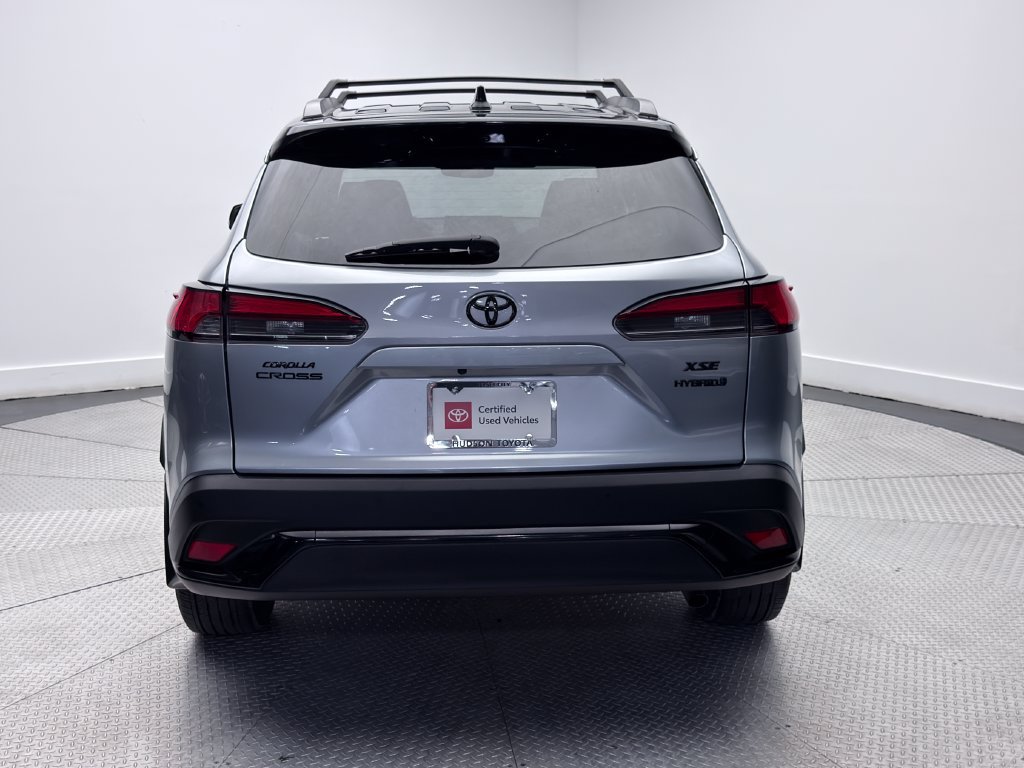 Used 2024 Toyota Corolla Cross AWD Hybrid w/ Convenience Package image 6