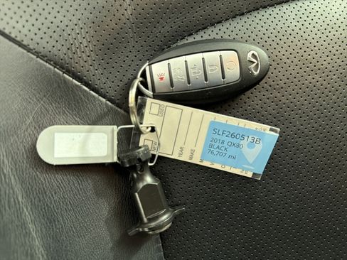 Used 2018 INFINITI QX80 4WD w/ Driver Assistance Package image 34