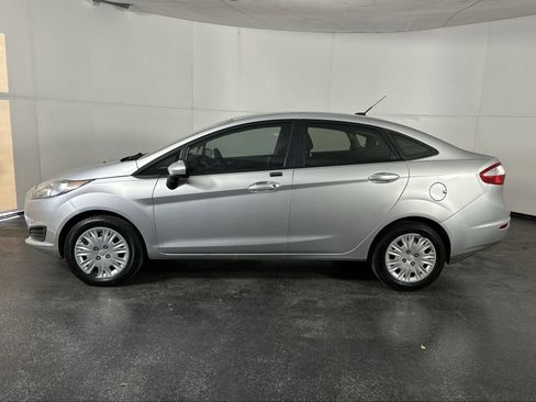 Used 2019 Ford Fiesta S image 8