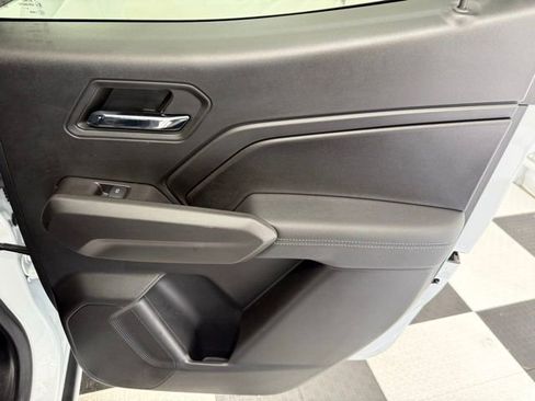 Used 2024 Chevrolet Colorado LT w/ LT Convenience Package III image 24