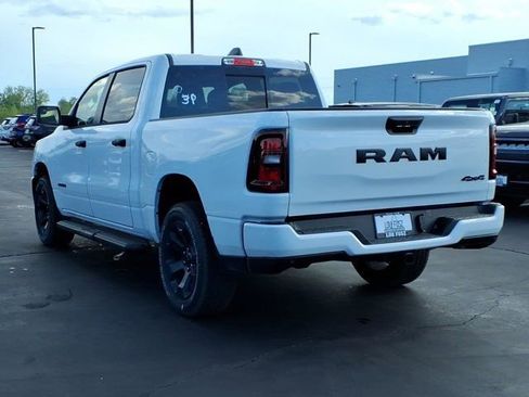 New 2026 RAM 1500 Express AWD/4WD image 4