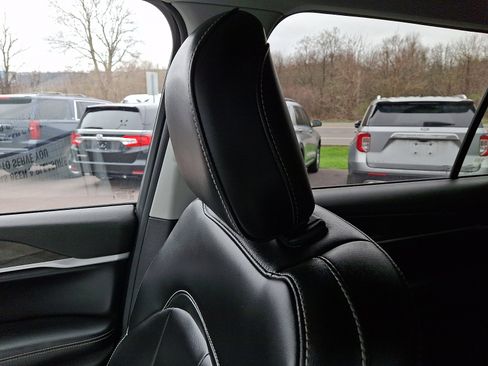 Used 2023 Jeep Grand Cherokee L Limited image 17