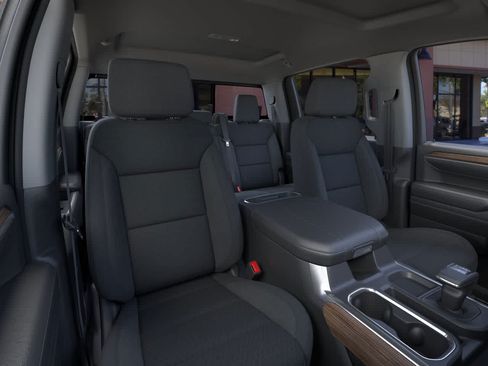 Used 2026 Chevrolet Silverado 1500 LT Trail Boss w/ Convenience Package II AWD/4WD image 32