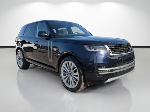 New 2026 Land Rover Range Rover SE image 7