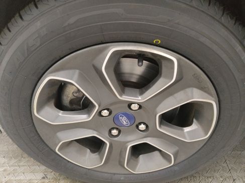 Used 2021 Ford EcoSport S FWD image 31