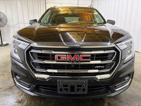 Used 2024 GMC Terrain AT4 w/ Tech Package AWD/4WD image 2