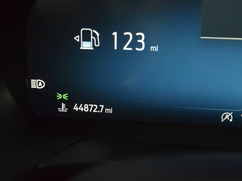 Used 2023 Ford Escape Platinum w/ Premium Technology Package AWD/4WD image 15