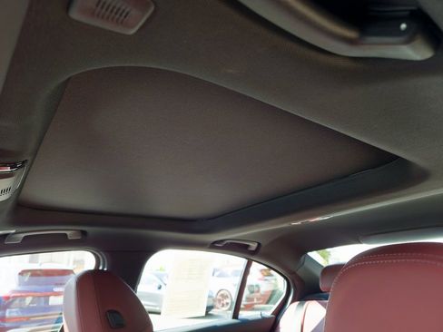 Used 2023 BMW 330i Sedan w/ Driving Assistance Package image 20