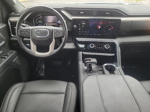 Used 2026 GMC Sierra 1500 Denali AWD/4WD image 19