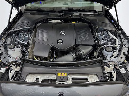 Certified 2025 Mercedes-Benz C 300 4MATIC Sedan image 32