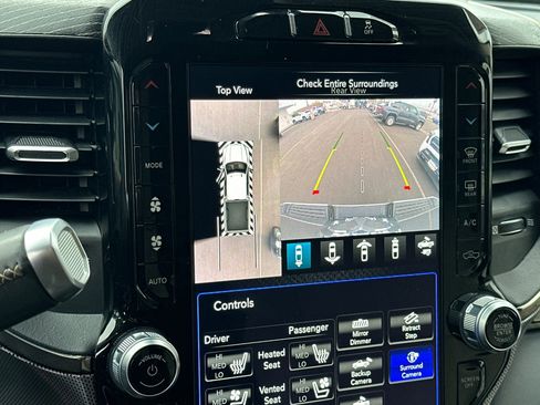 Used 2019 RAM 3500 Limited image 19