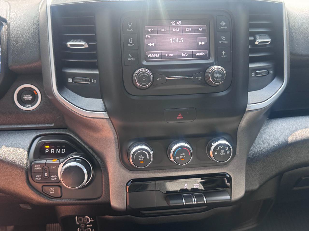 Used 2021 RAM 1500 Big Horn AWD/4WD image 11