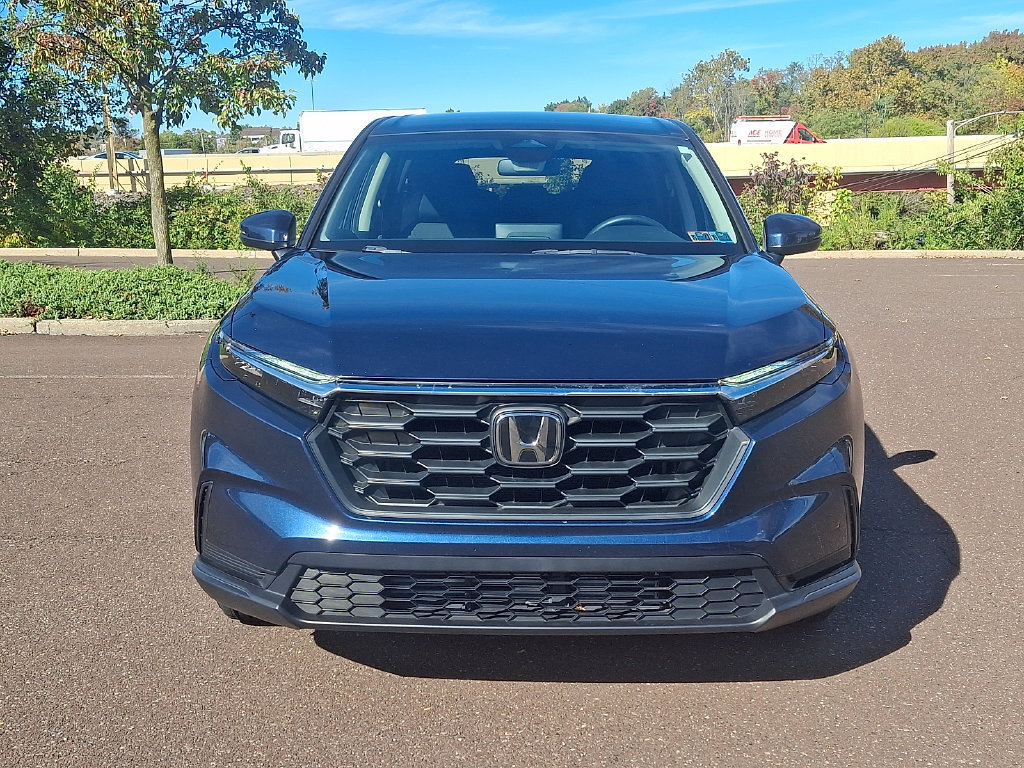 Used 2025 Honda CR-V LX image 2