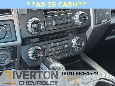 Used 2018 Ford F150 Limited w/ Trailer Tow Package image 11