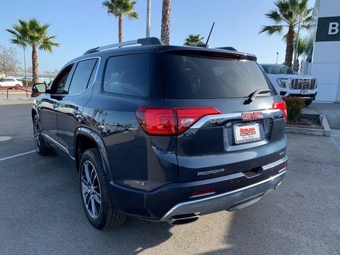 Used 2018 GMC Acadia Denali w/ Technology Package image 9