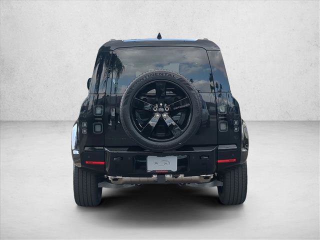 New 2026 Land Rover Defender 110 X-Dynamic SE AWD/4WD image 8