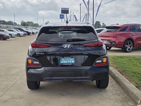 Used 2021 Hyundai Kona SEL image 5