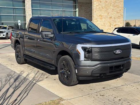 New 2025 Ford F150 Lightning Flash AWD/4WD image 20