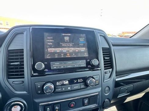 Certified 2024 Nissan Titan SV w/ SV Convenience Package RWD image 15