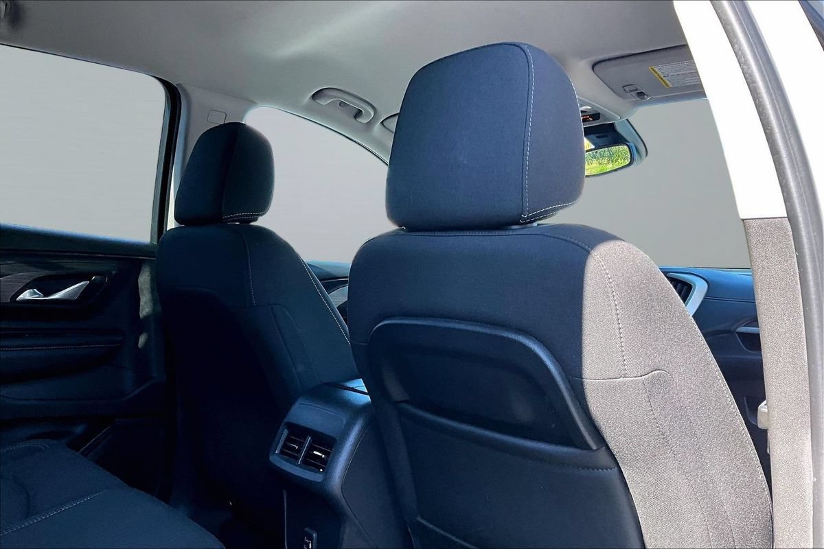 Used 2022 GMC Terrain SLE AWD/4WD image 16