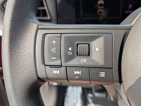 New 2025 Nissan Kicks SV w/ SV Premium Package image 16