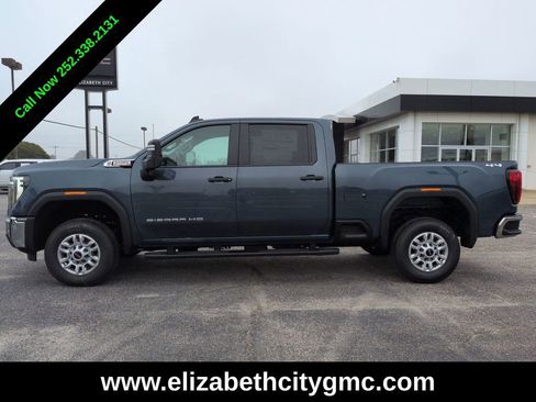 New 2026 GMC Sierra 2500 Pro w/ 1SA Pro Safety Plus Package AWD/4WD image 7