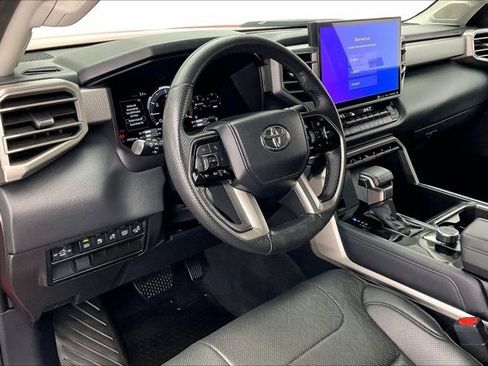 Used 2023 Toyota Tundra Limited image 14