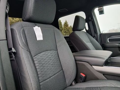 New 2026 RAM 2500 Big Horn image 32