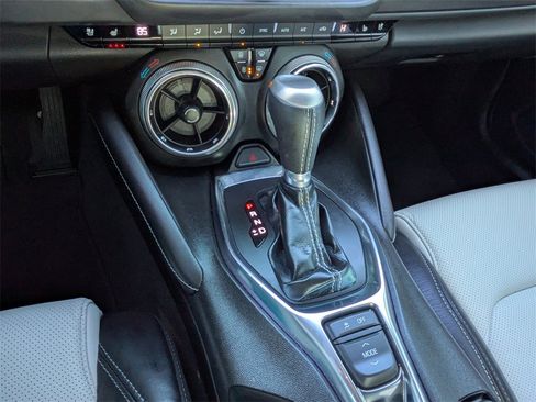 Used 2023 Chevrolet Camaro LT w/ RS Package image 18