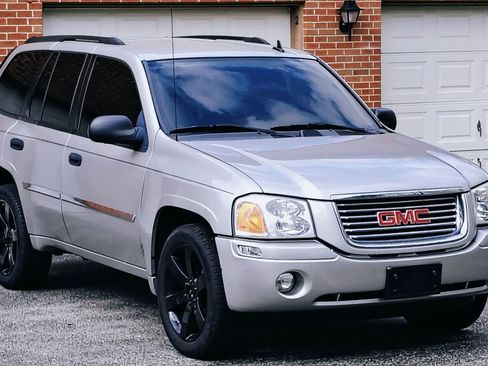 Used 2008 GMC Envoy SLE image 7