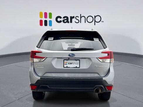 Used 2022 Subaru Forester Premium w/ Popular Package #1 AWD/4WD image 4