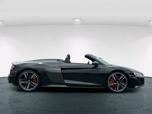 Used 2023 Audi R8 V10 performance image 8