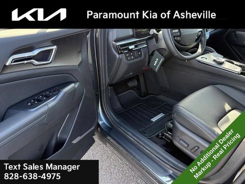 New 2026 Kia Sportage EX w/ EX Panoramic Sunroof Package AWD/4WD image 17