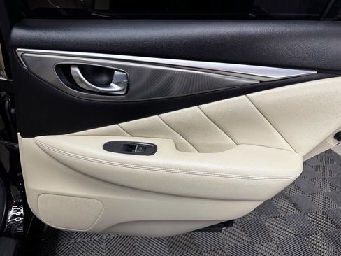 Used 2017 INFINITI Q50 Signature Edition w/ Cargo Package (L95) image 50