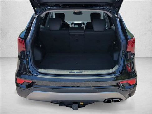Used 2017 Hyundai Santa Fe Sport w/ 2.0T Ultimate Tech Package 05 FWD image 7