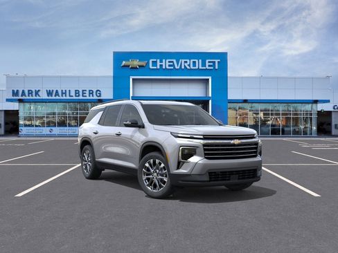 New 2026 Chevrolet Traverse LT w/ Sun and Wheel Package AWD/4WD image 25