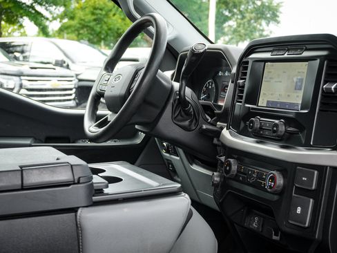 Used 2023 Ford F150 XL w/ XL Chrome Appearance Package AWD/4WD image 35