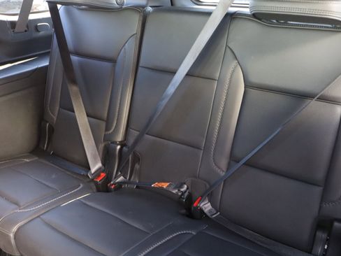 Certified 2024 GMC Yukon XL Denali image 34