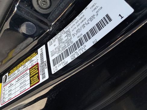 Used 2024 Toyota Tundra Limited w/ Power Package image 37