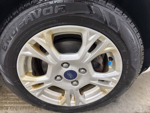 Used 2016 Ford Fiesta SE image 10