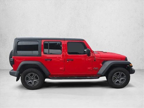 Used 2018 Jeep Wrangler Unlimited Sport S AWD/4WD image 6